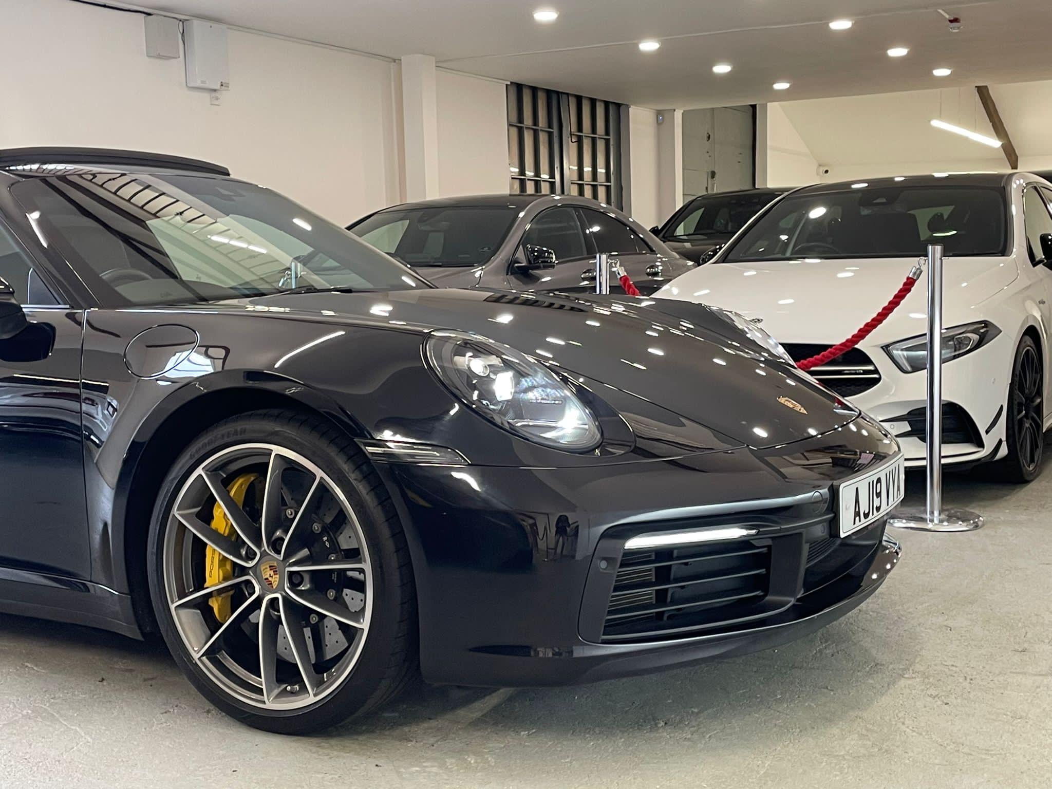 PORSCHE 992 CARERRA 4S