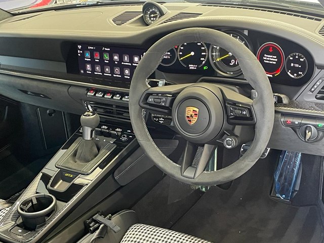 PORSCHE 911 GT3 COUPE PDK