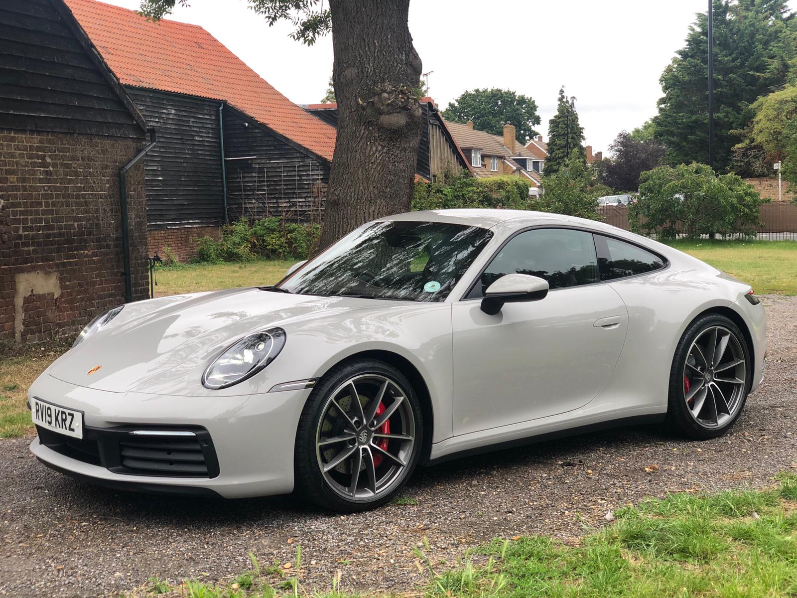 PORSCHE 911